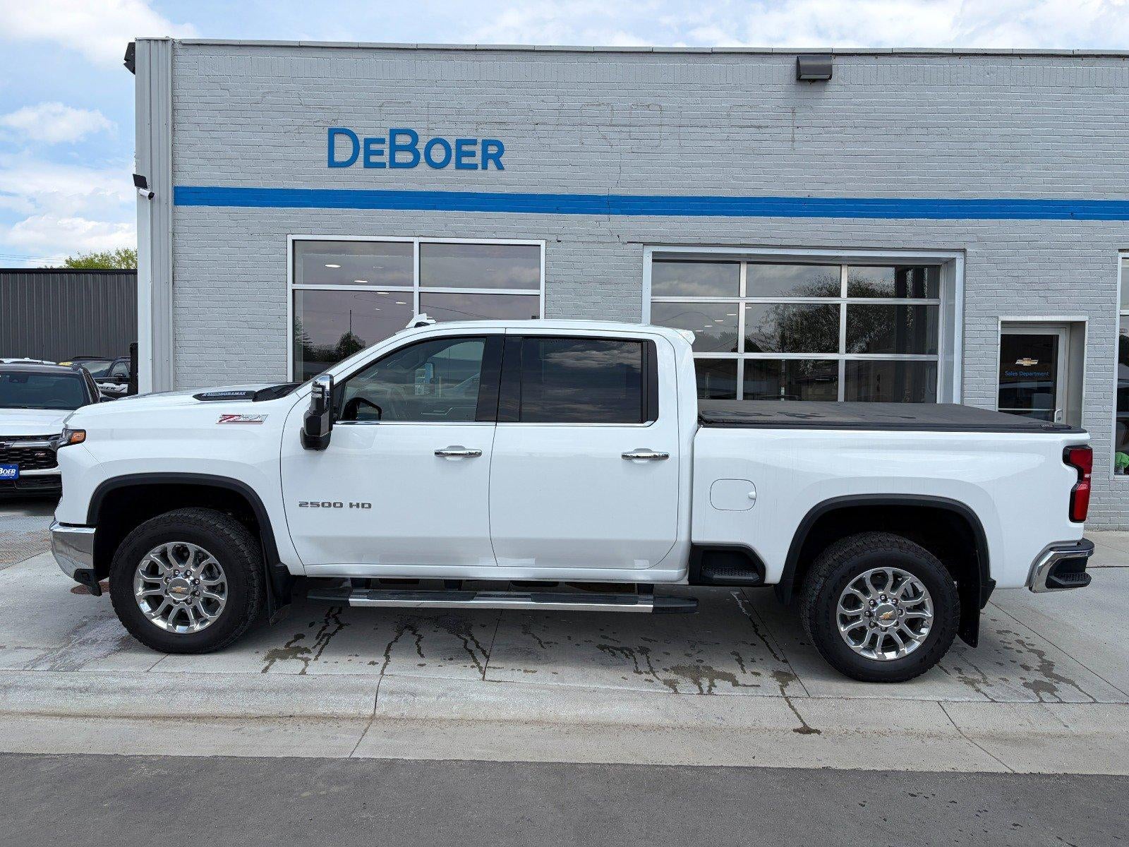 2025 Chevrolet Silverado 2500 HD — side profile view