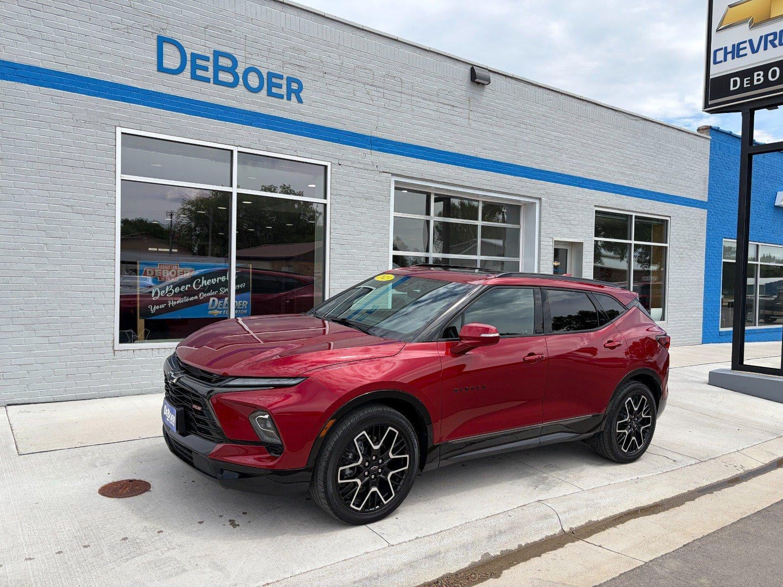 2023 Chevrolet Blazer RS, Enhanced Convenience Pkg, Confidence II Pkg, Interior Protection Pkg, Panoramic Sunroof in Radiant Red...